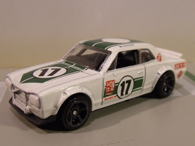 Nissan Skyline 2000 HW (1)