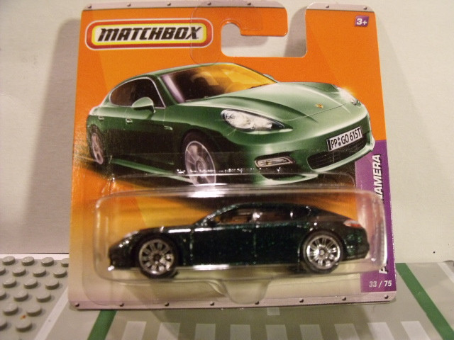 Porsche Panamera Matchbox (1)