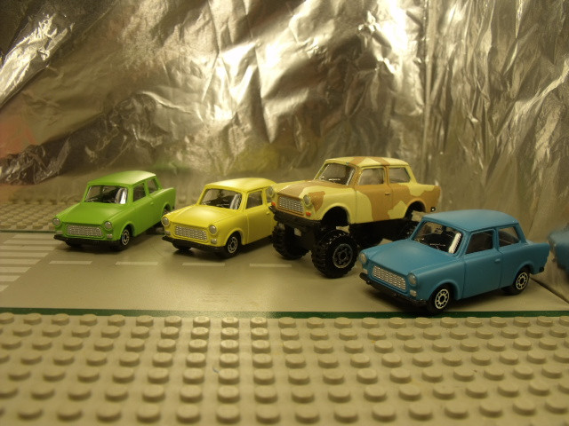 Trabant 601 Custom Maisto (25)