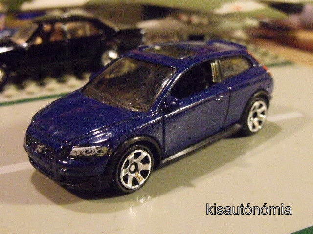 Volvo C30 Matchbox kék