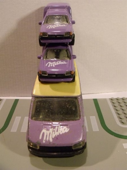 Matchbox Ford Milka Team (16)