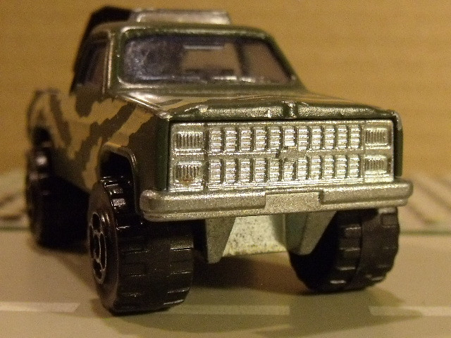 Majorette Chevy military blazer (4)