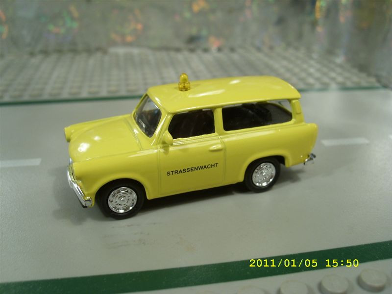 Grell Trabant sárgaangyal (2)