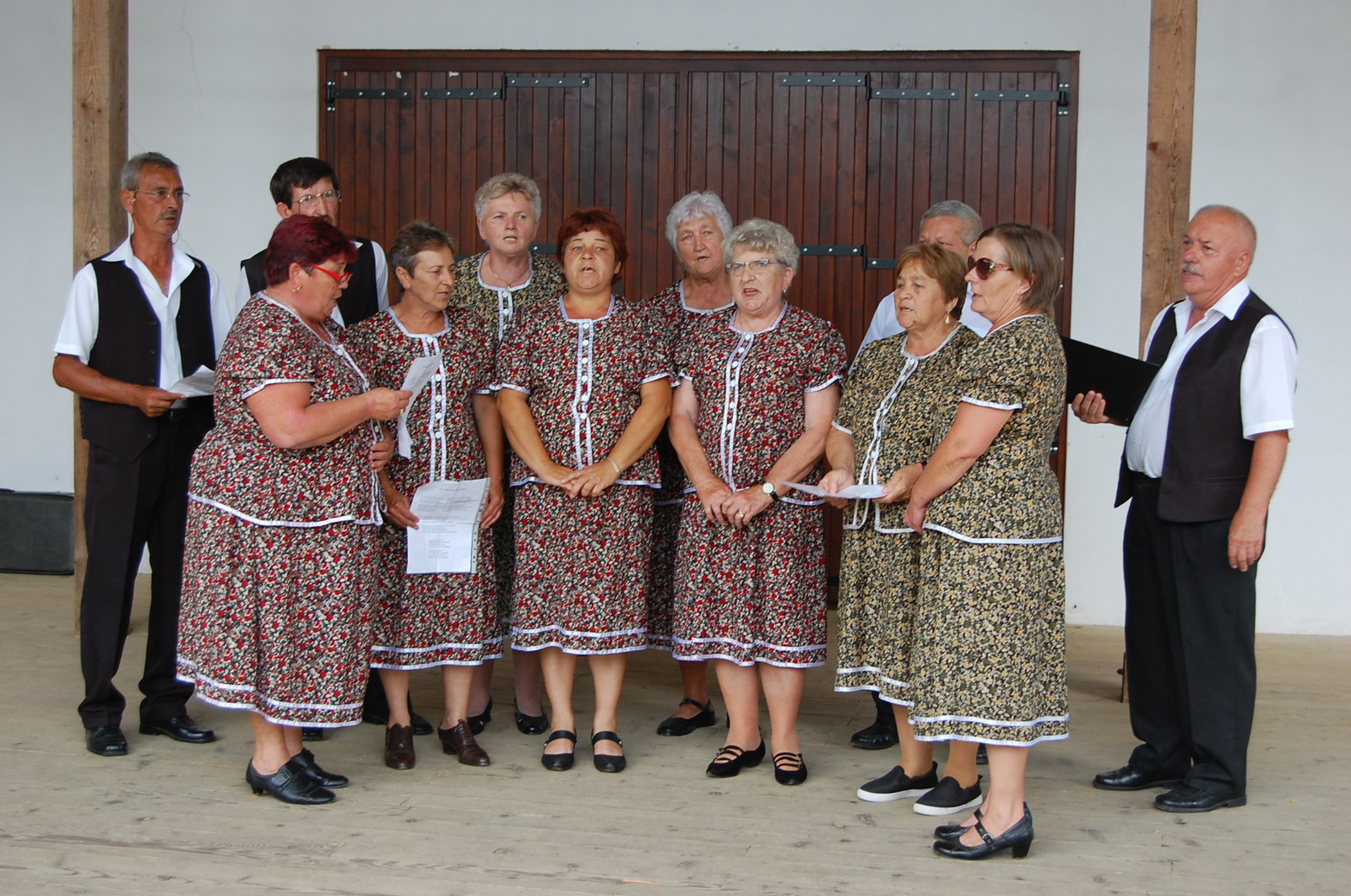 Őszirózsák Népdalkör, Hídvégardó