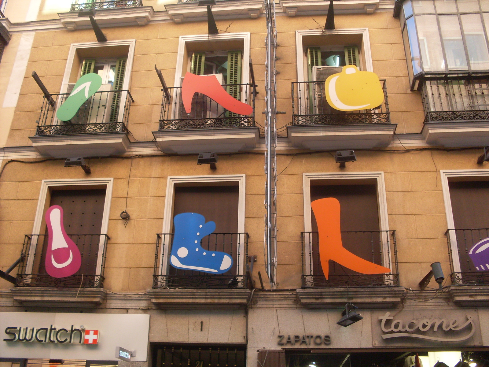 Madrid vásár utca