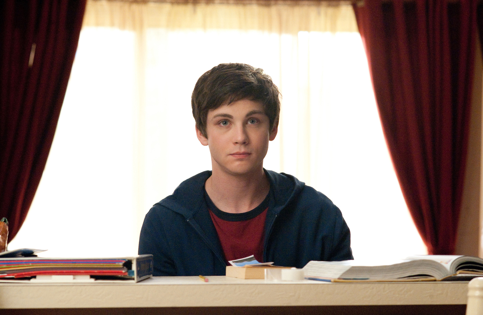 Logan-Lerman-The-Perks-of-Being-a-Wallflower-image