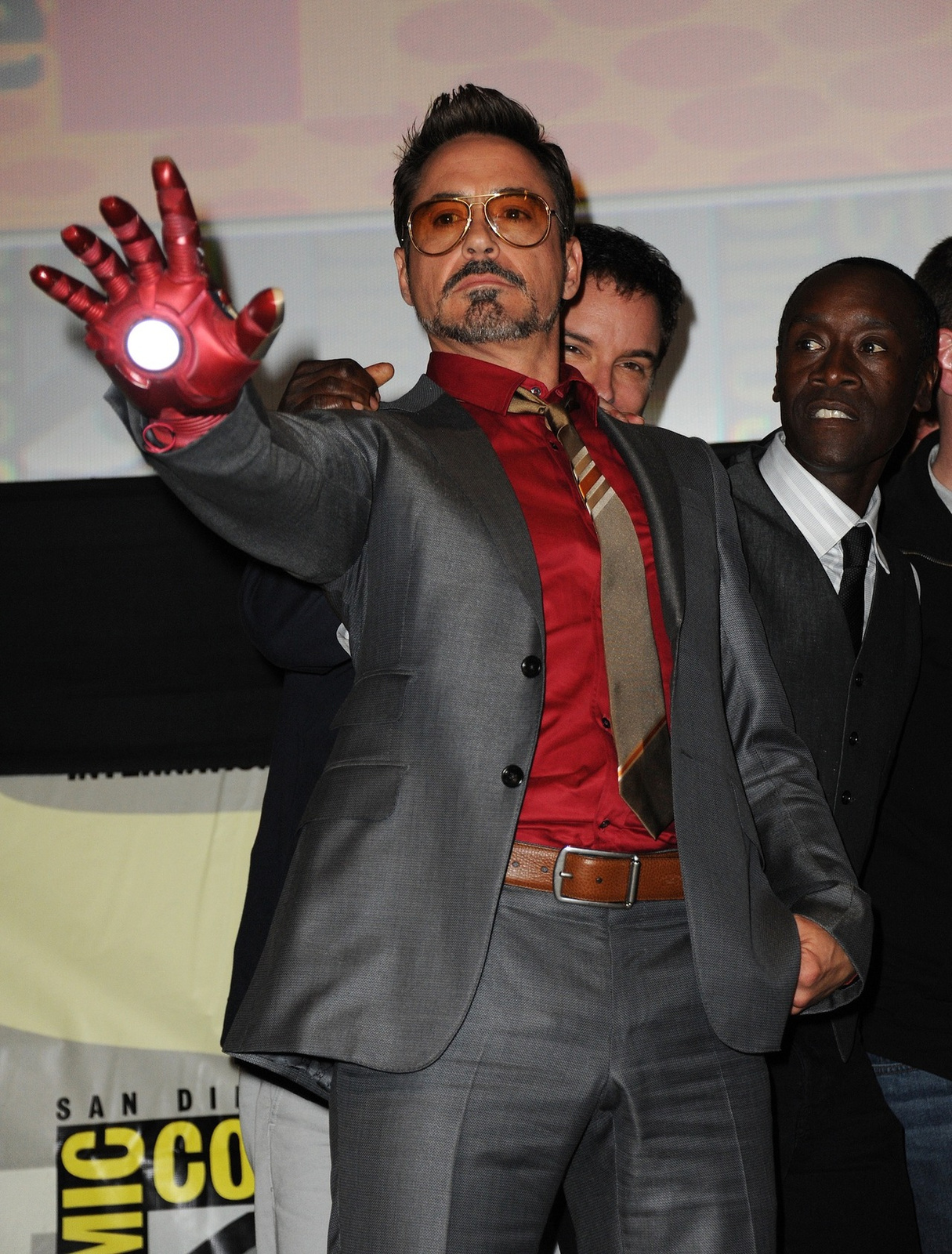 robert-downey-jr-comic-con-iron-man-3