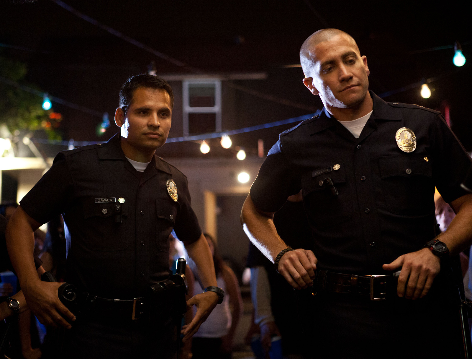 end-of-Watch-Jake-Gyllenhaal-Michael-Pena-2