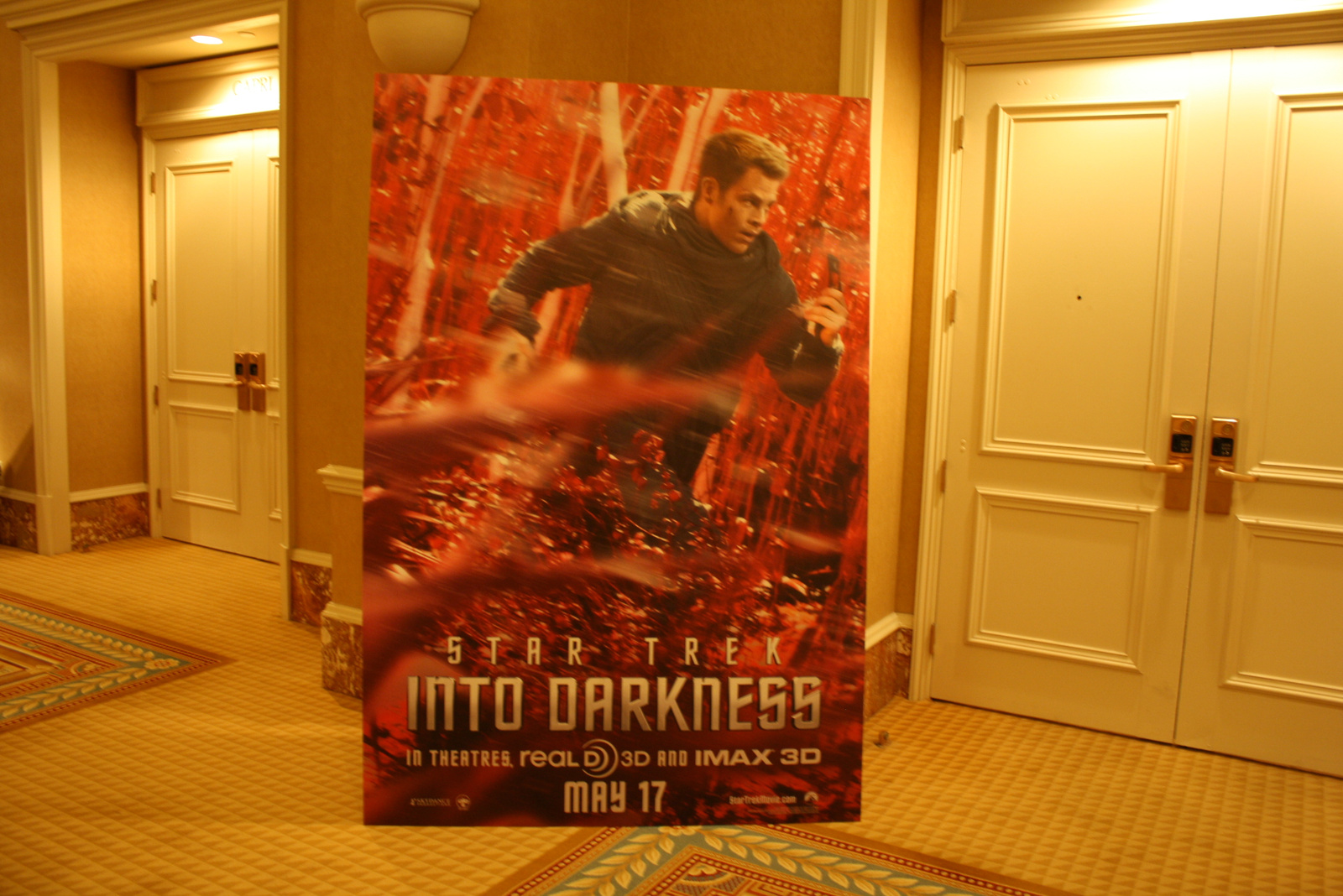 Star-Trek-into-darkness-posters-3