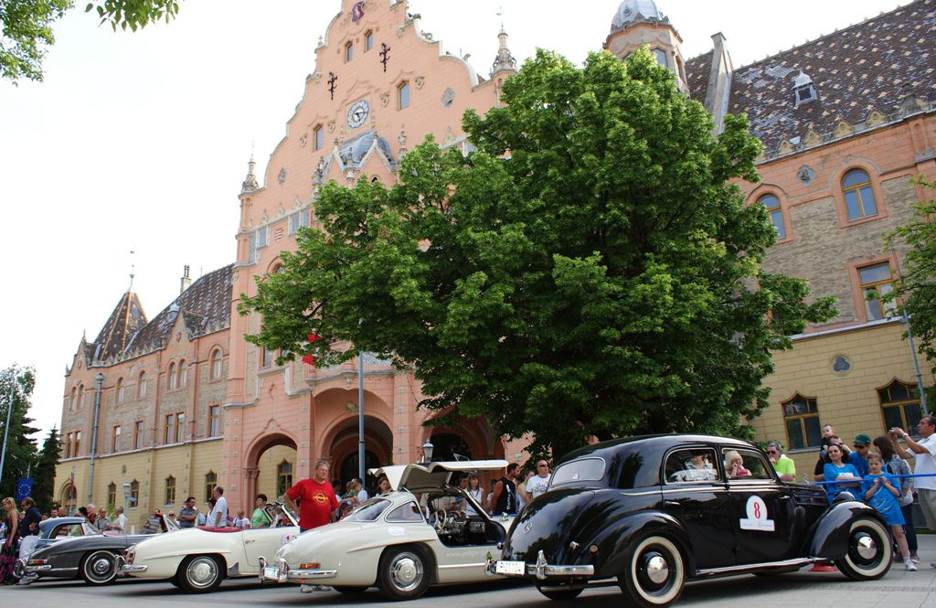 Mercedes-Benz Classic Csillagtúra - álomautók a Hírös Városban