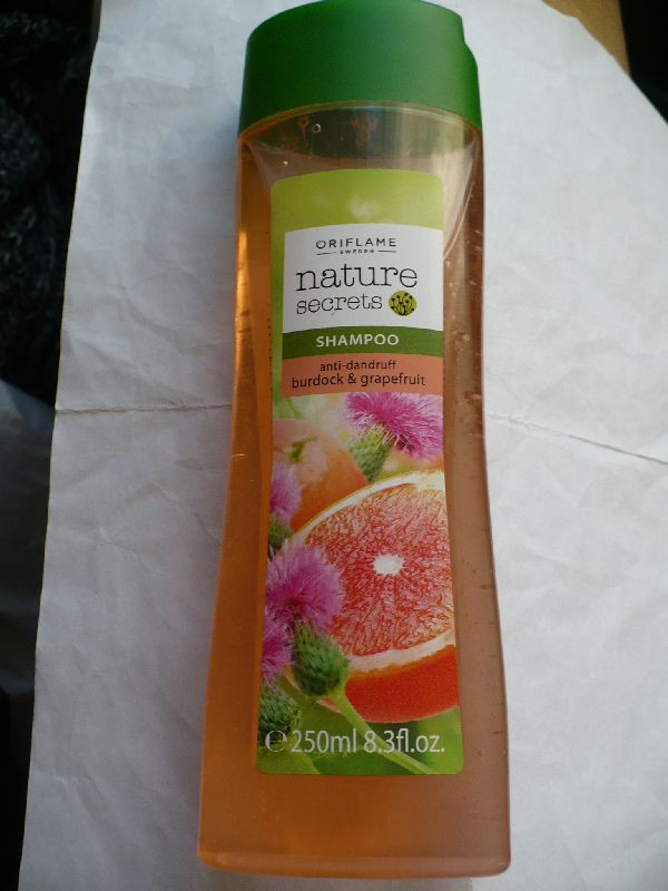 Sampon Oriflame Naturesecrets grapefruit és bojtorján P1090135