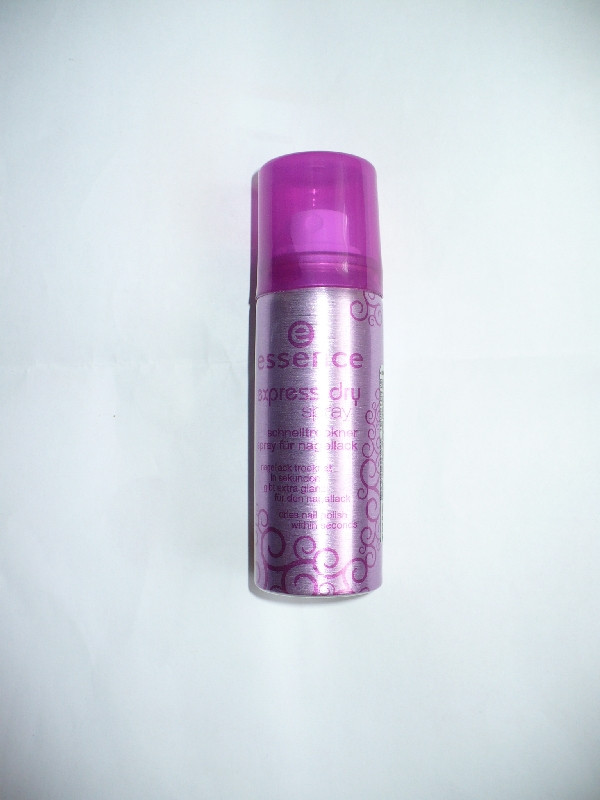 Körömlakkszárító Essence spray P1090270