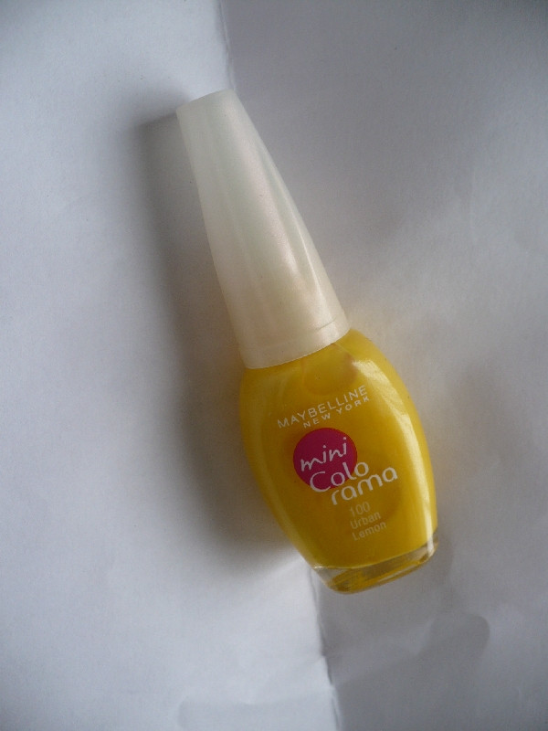 Körömlakk Maybelline Colorama 100 urban lemon P1090353