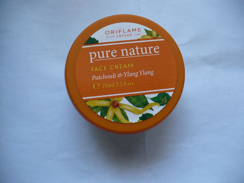 Arckrém Oriflame Pure nature pacsuli és ylangylang P1090830