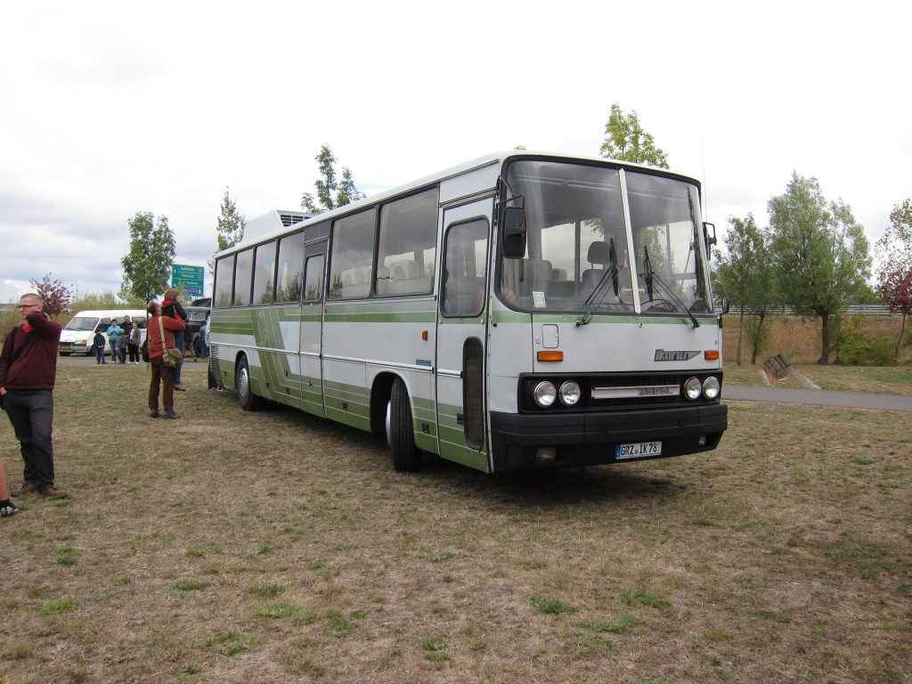 Ikarus 250 SL