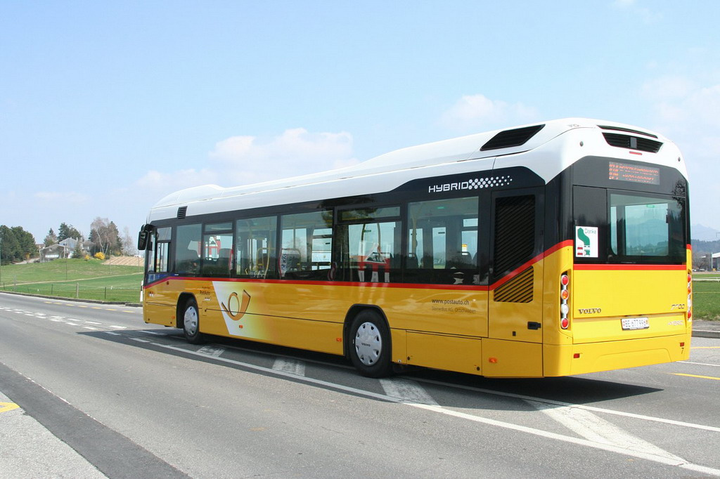 Volvo 7700 Hybrid PostAuto 2010