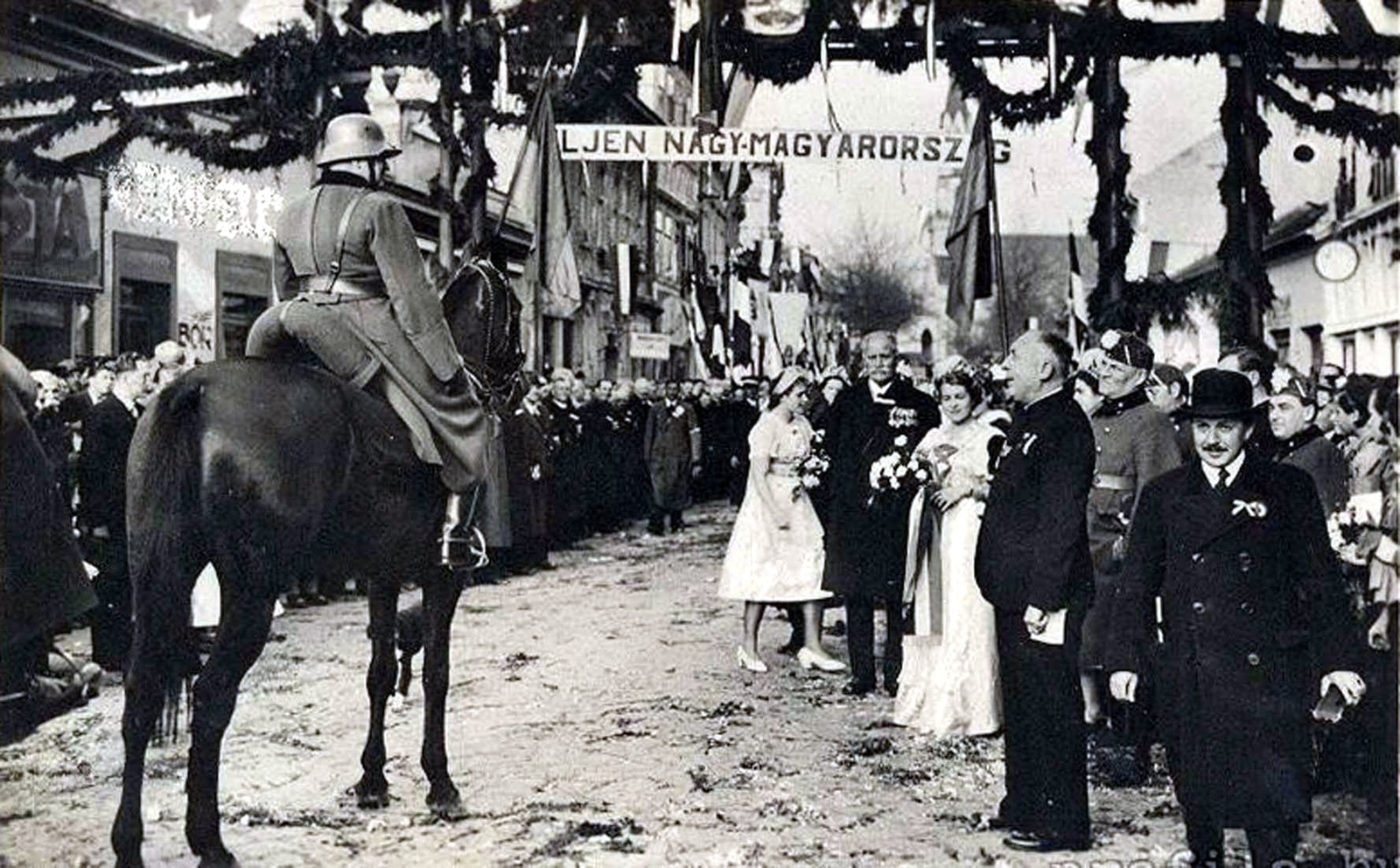 Losonc Vissza 1938 Bevonulás
