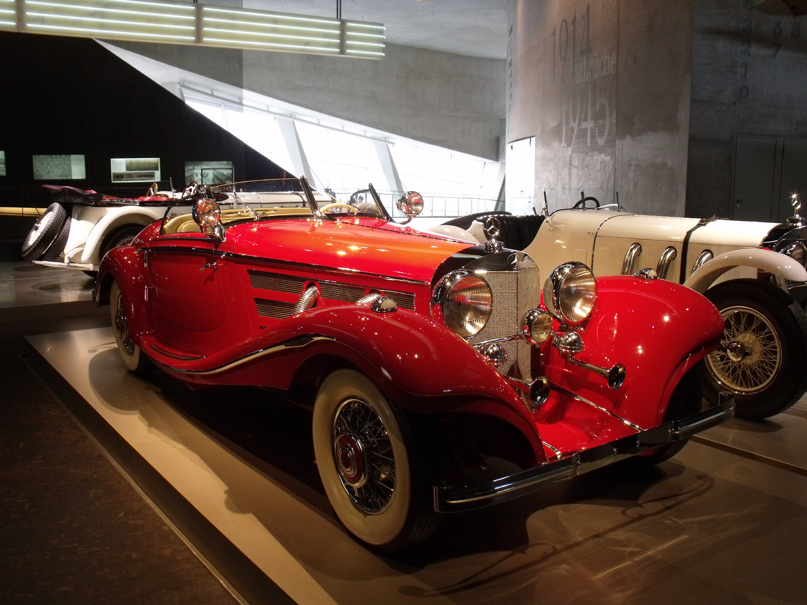 Mercedes múzeum Stuttgart 309