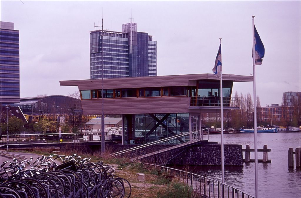 Amszterdam 75