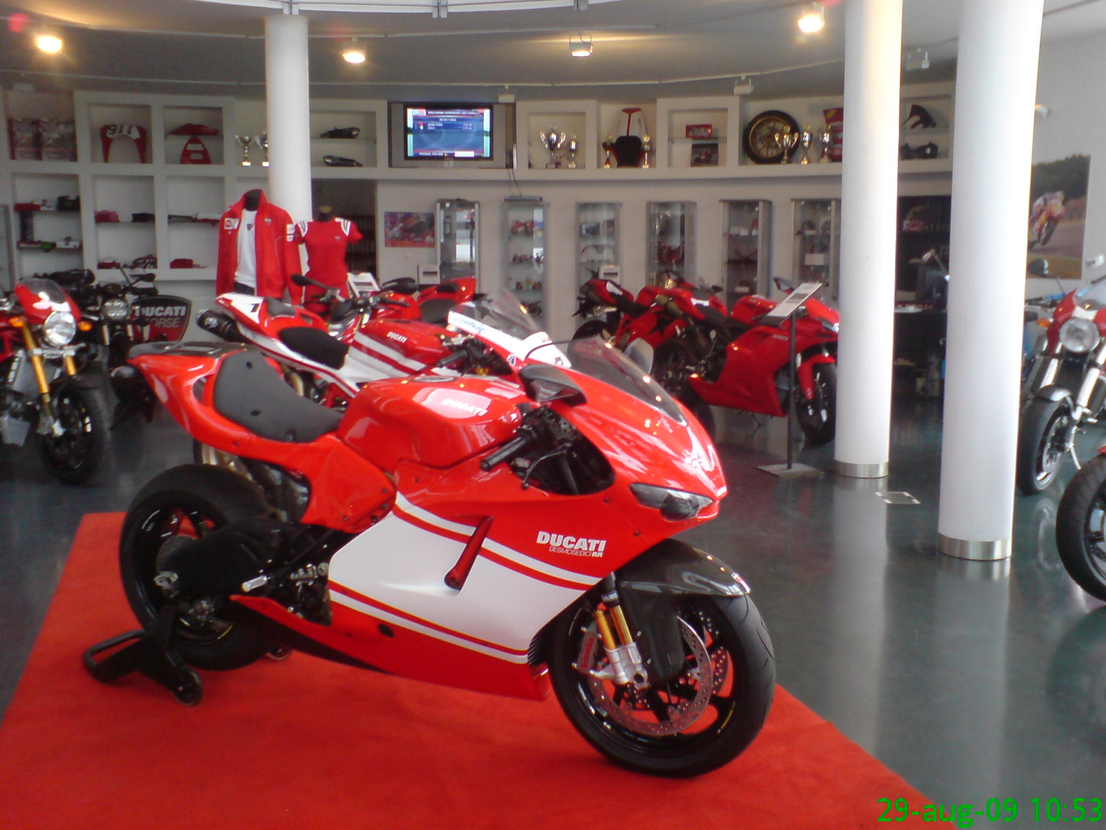 ducati desmosedicti rr