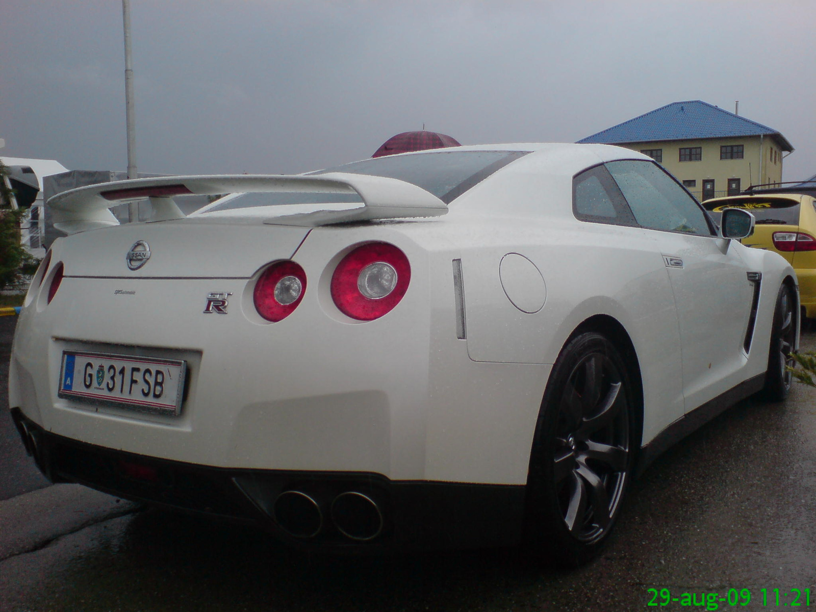 nissan gtr