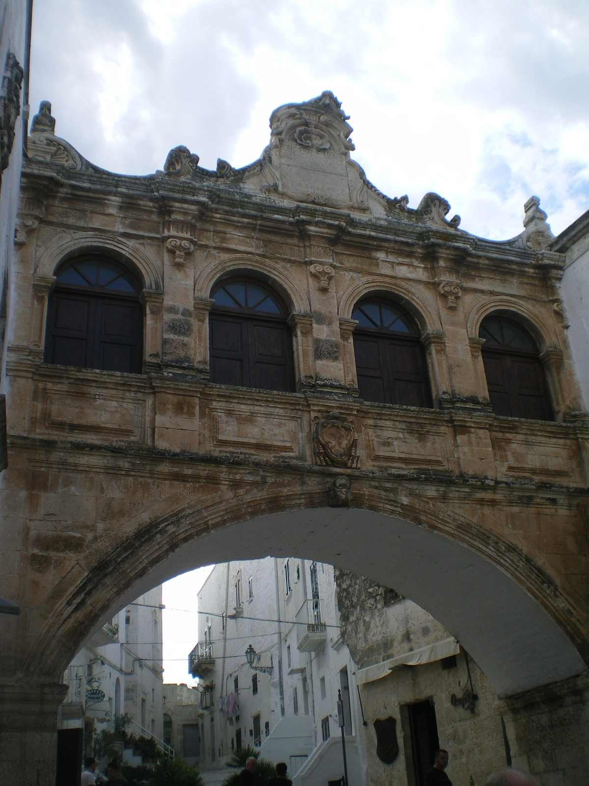 Ostuni