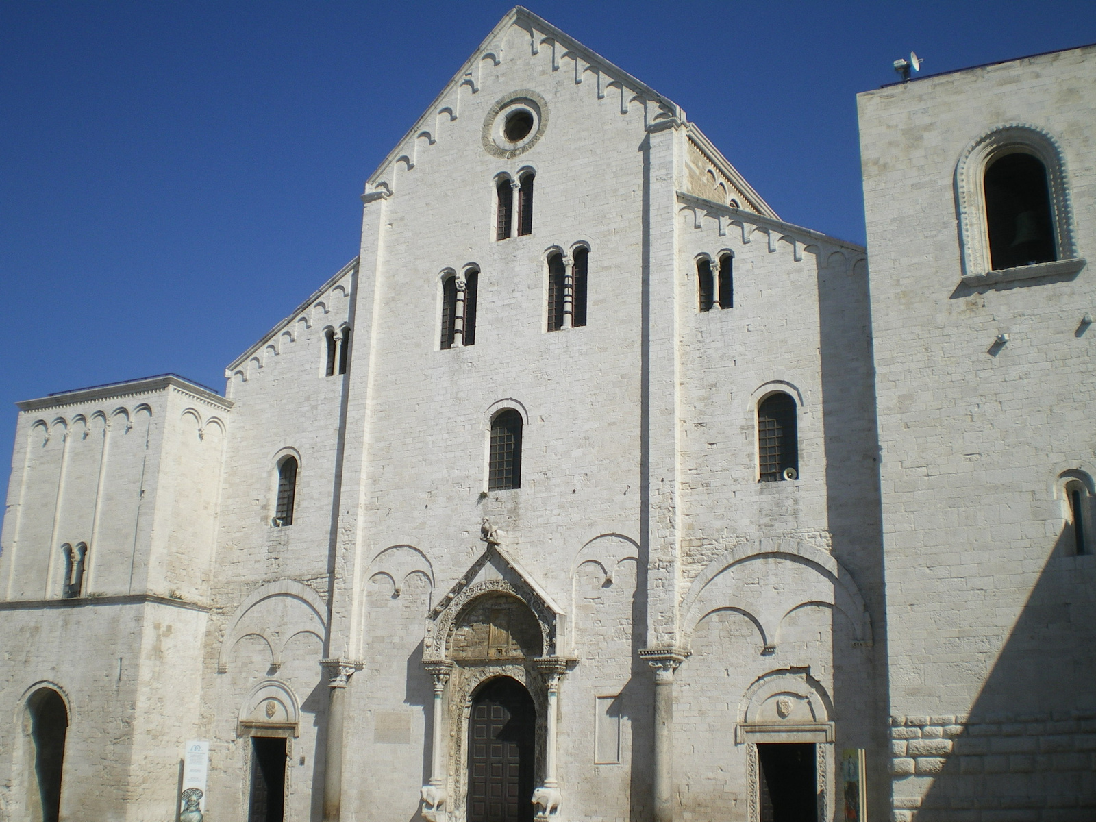 Bari, Basilica di San Nicola