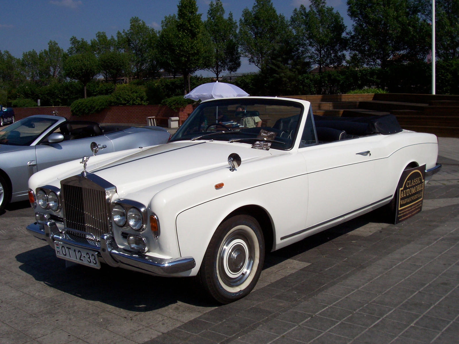 Rolls Royce Corniche