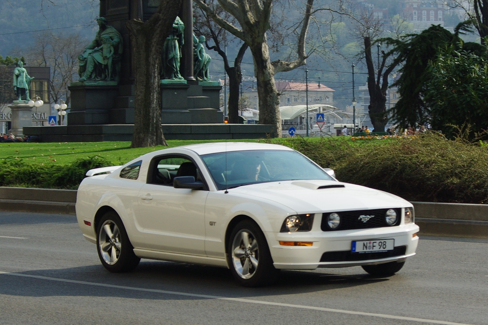 Ford Mustang GT (5)