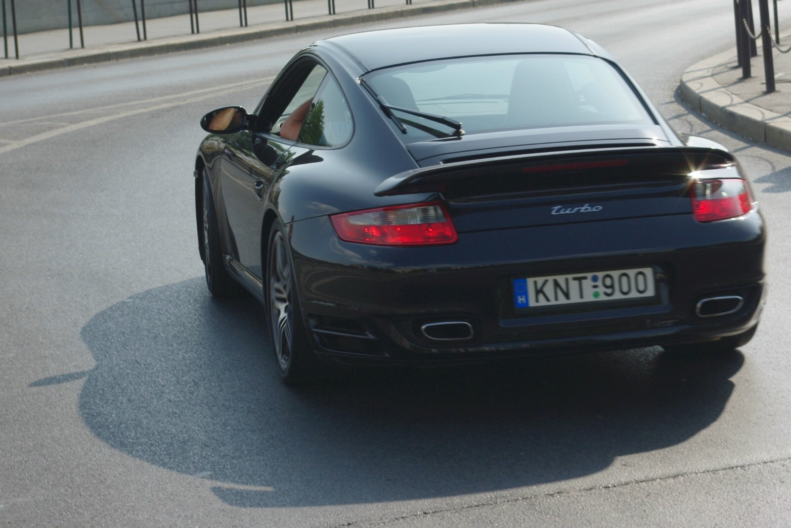 Porsche 911 turbo (4)