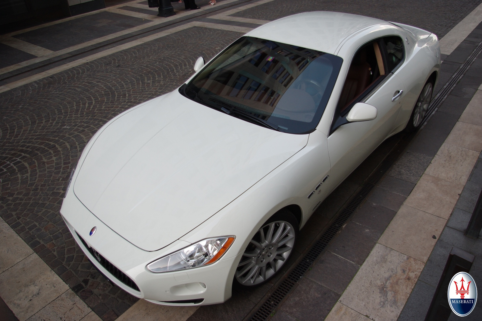 Maserati GranTurismo (16)