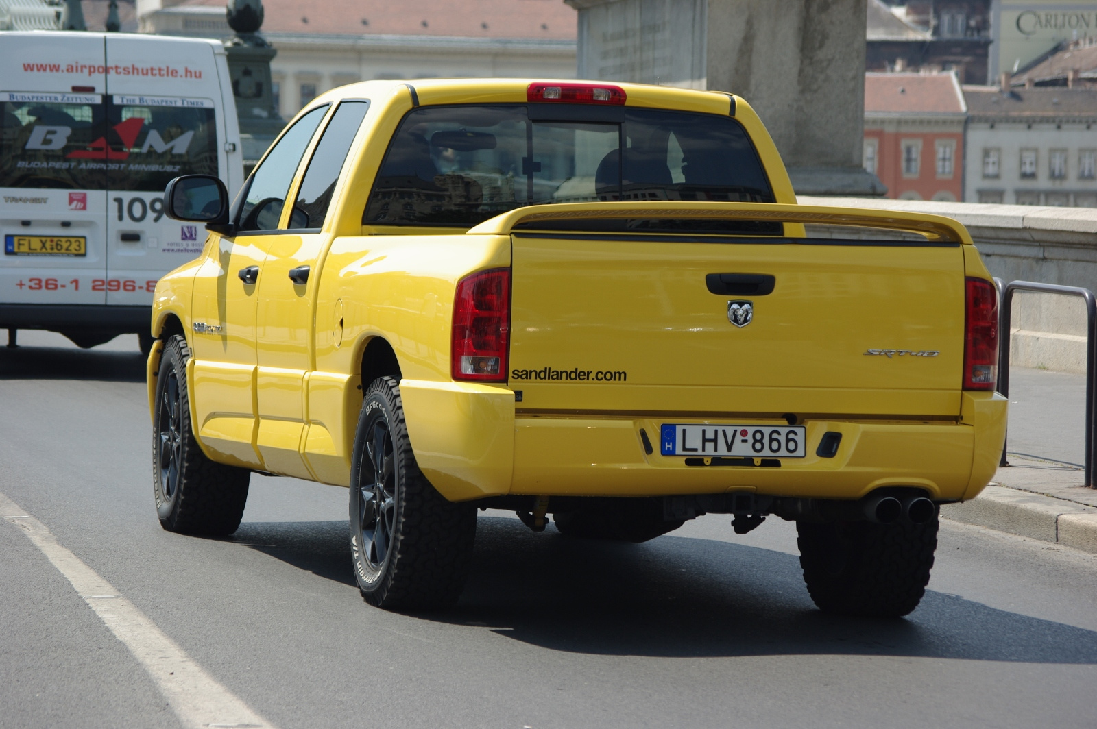 Dodge Ram SRT-10 Yellow Fever Edition (2)