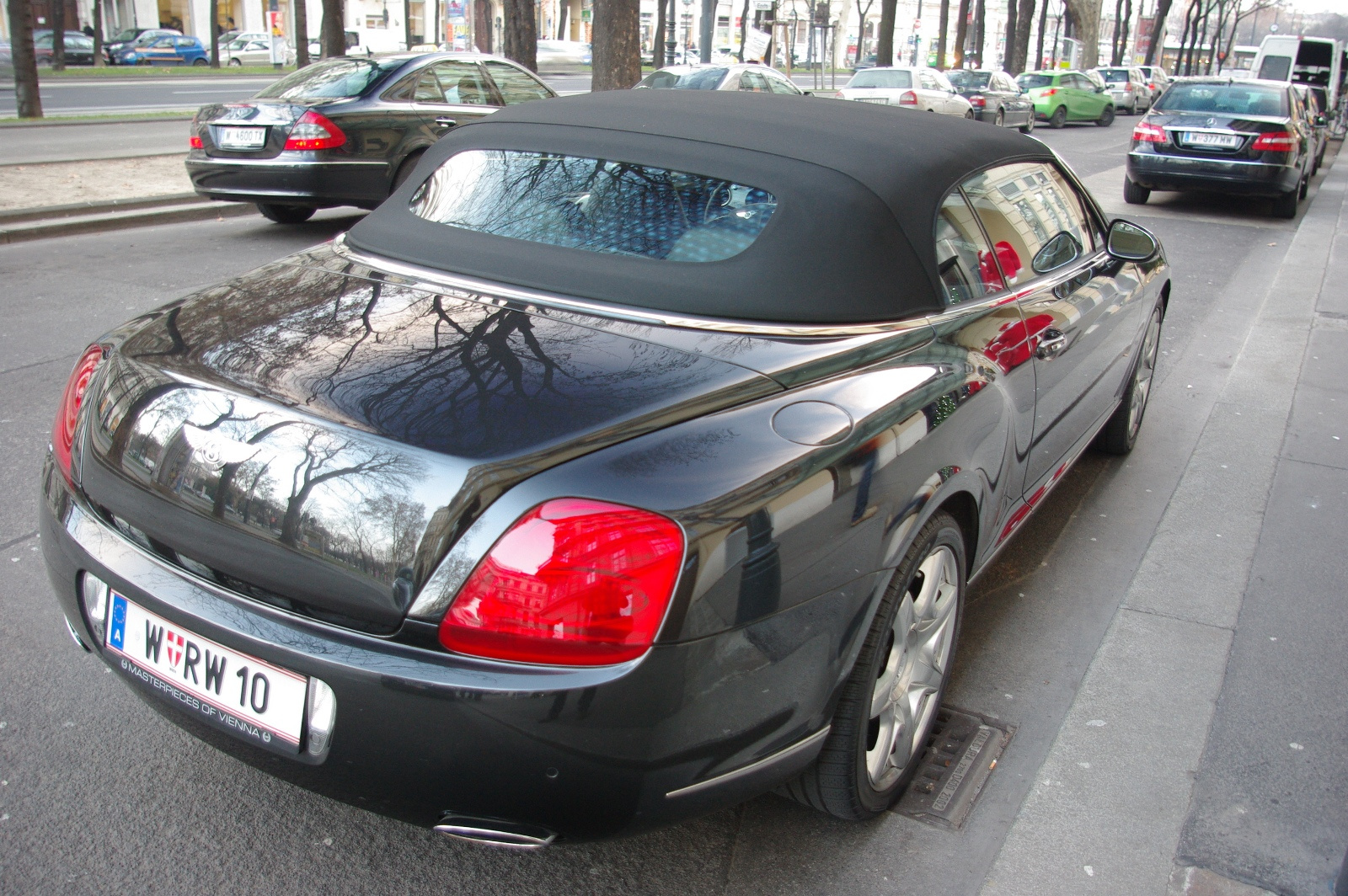 Bentley Continental GTC (3)