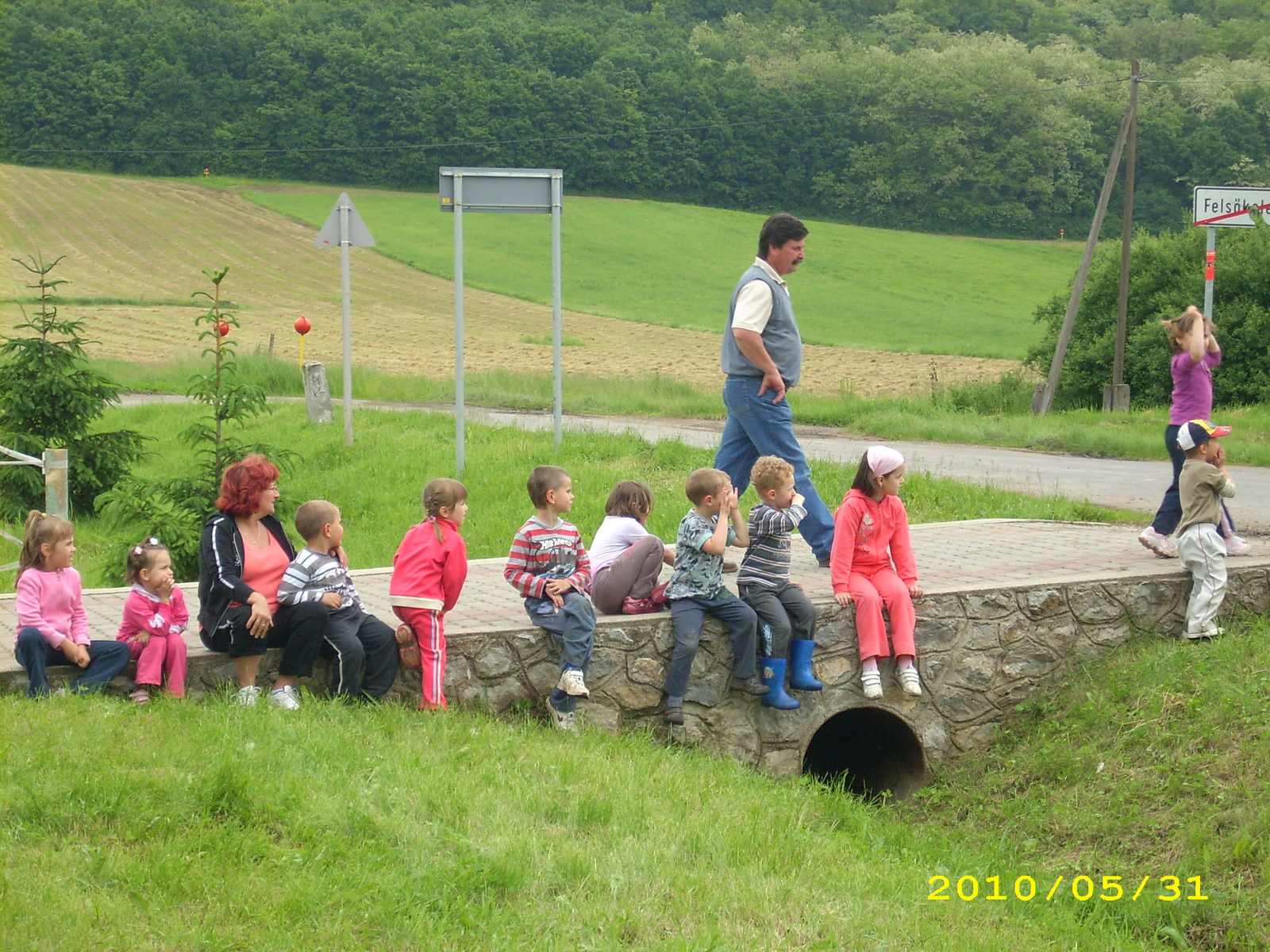 2010 Kelecsény 145