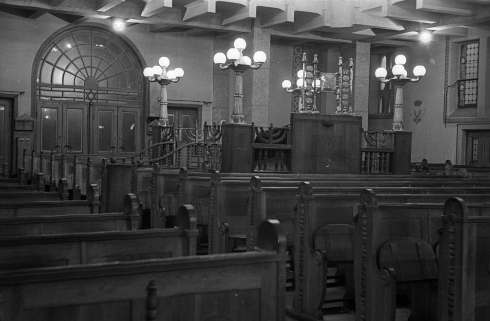KazinczyUtcaiZsinagoga-1954Korul-fortepan.hu-123599