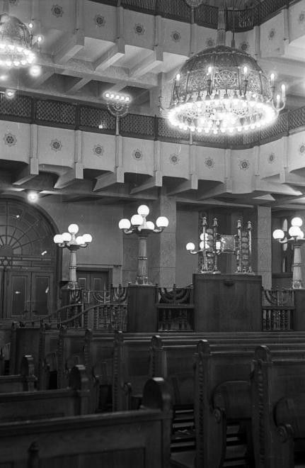 KazinczyUtcaiZsinagoga-1954Korul-fortepan.hu-123600