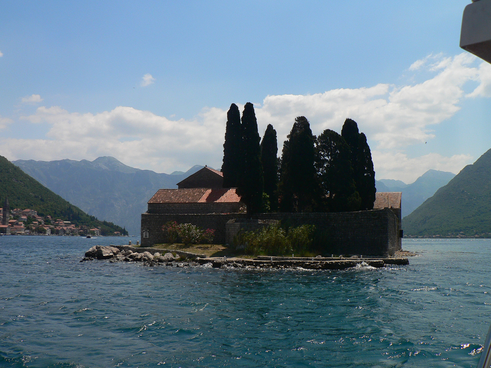 3 Perast 35