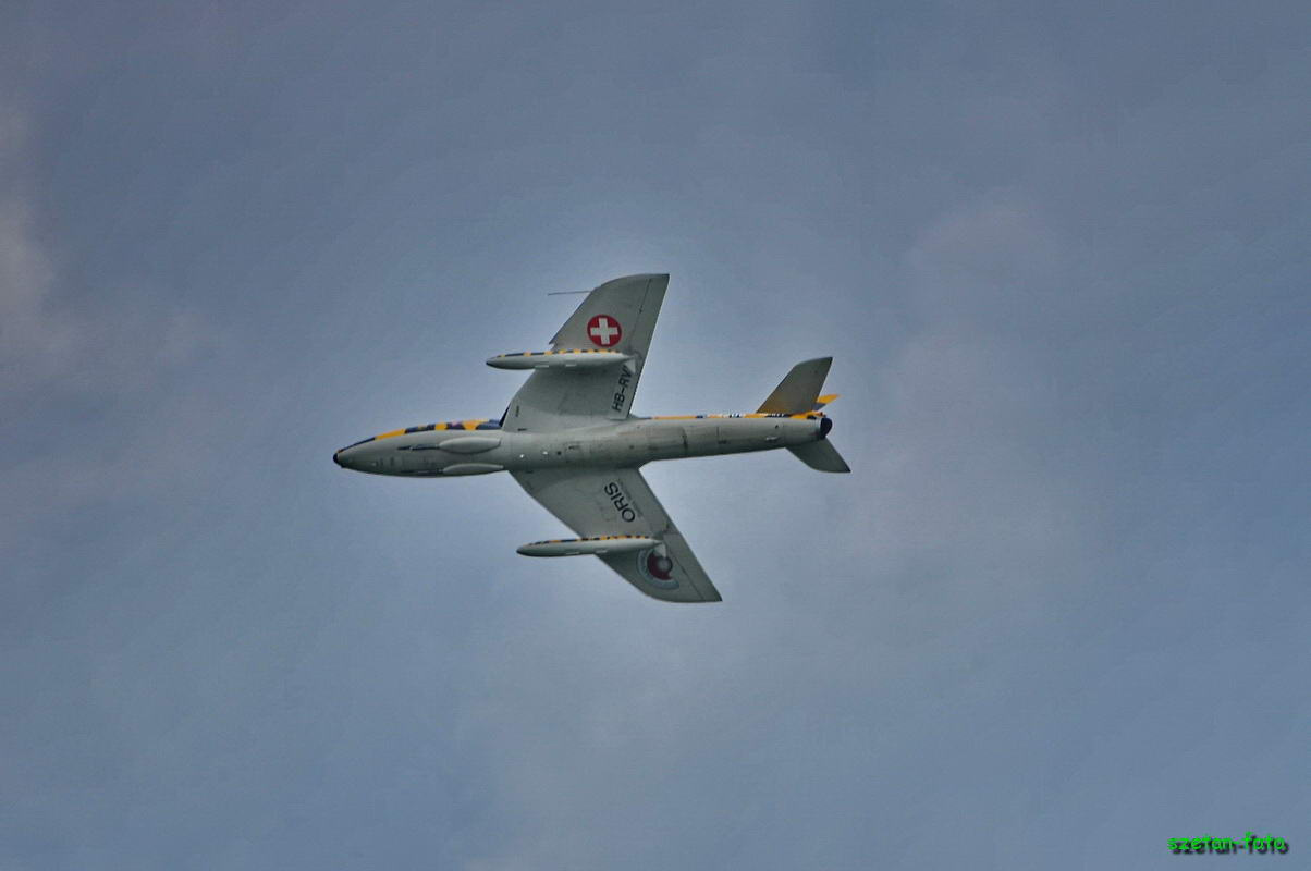 10576 Hawker Hunter T68