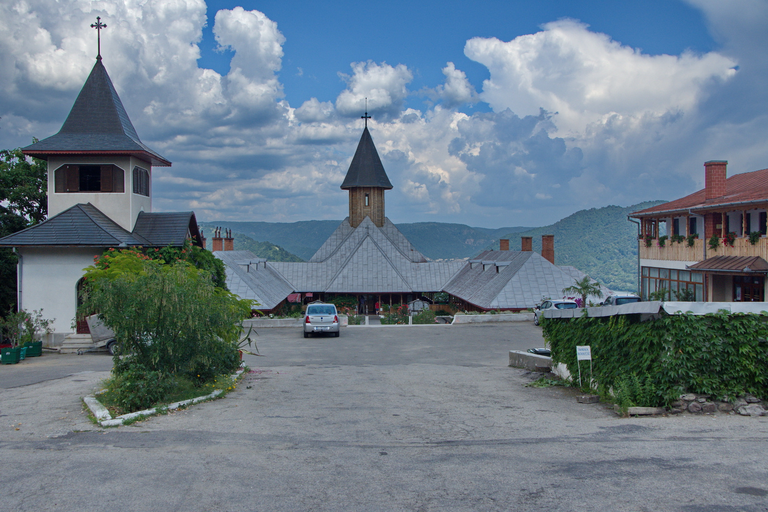 09707-St.Ana-Monastery