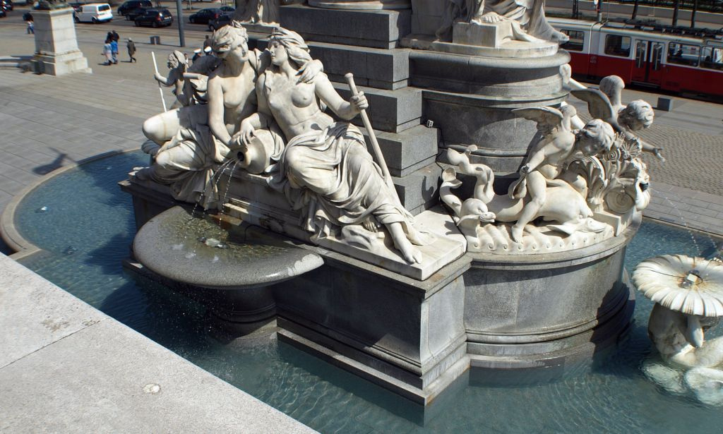 Pallas Athene Brunnen