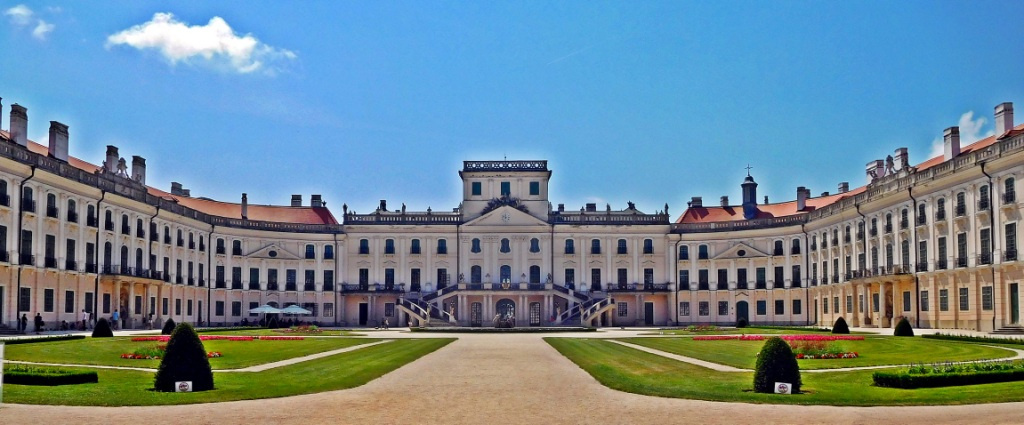 Esterházy-kastély, Fertőd
