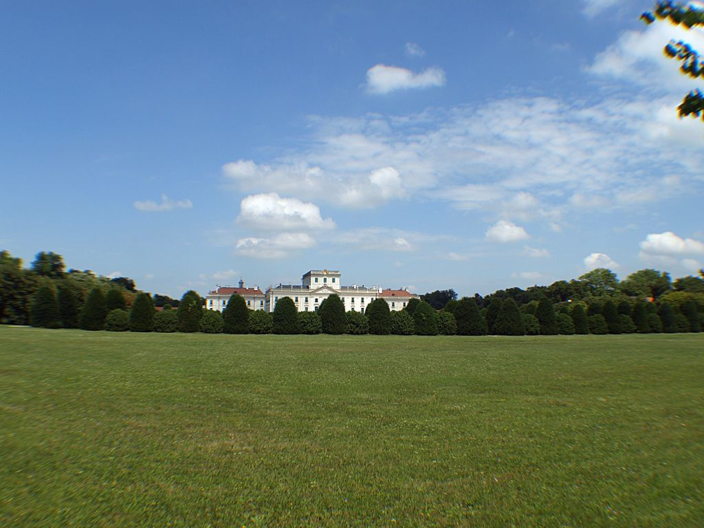 Esterházy-kastély, Fertőd