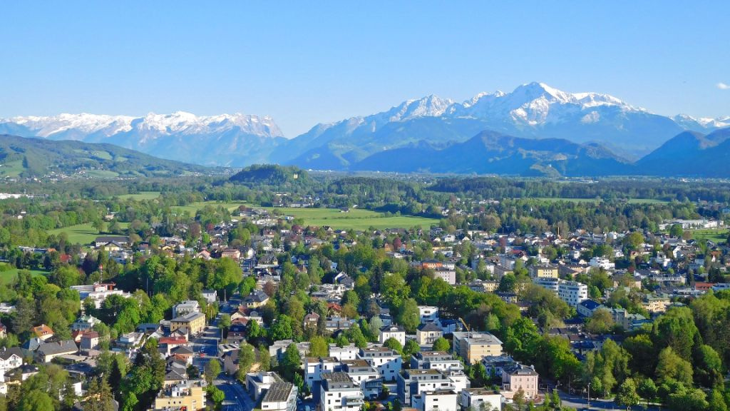 Alpok a panoráma kilátóból