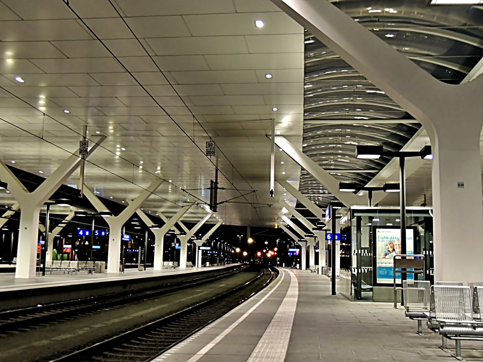 Salzburg éjjel - Hauptbahnhof