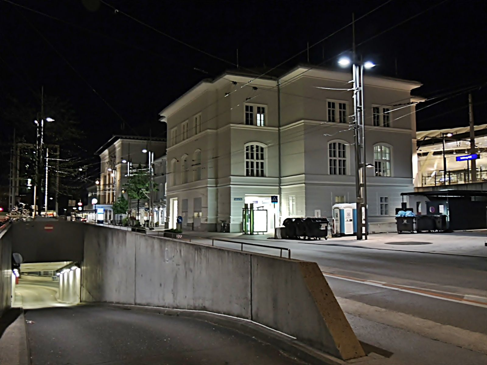 Salzburg éjjel - Hauptbahnhof