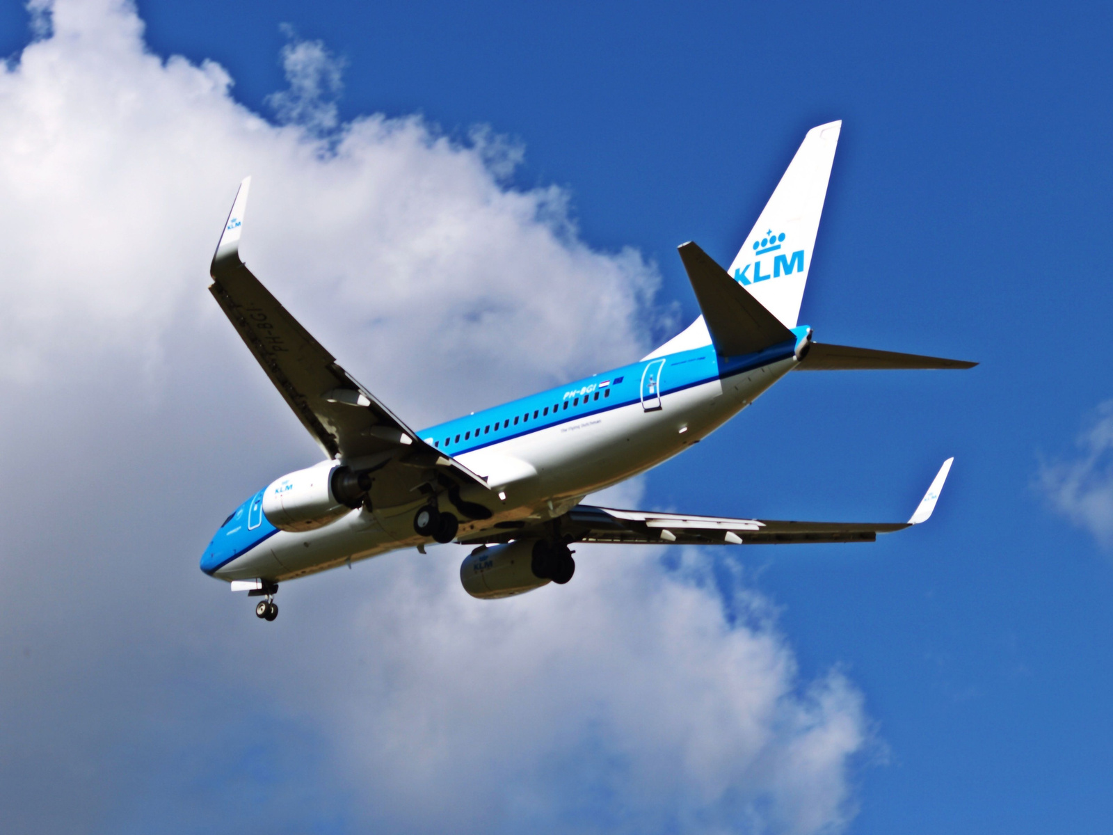 KLM Royal Dutch Airlines Boeing 737-700