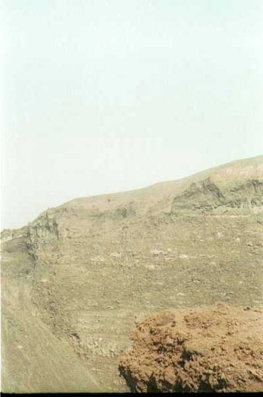 040-Vezuv kráter