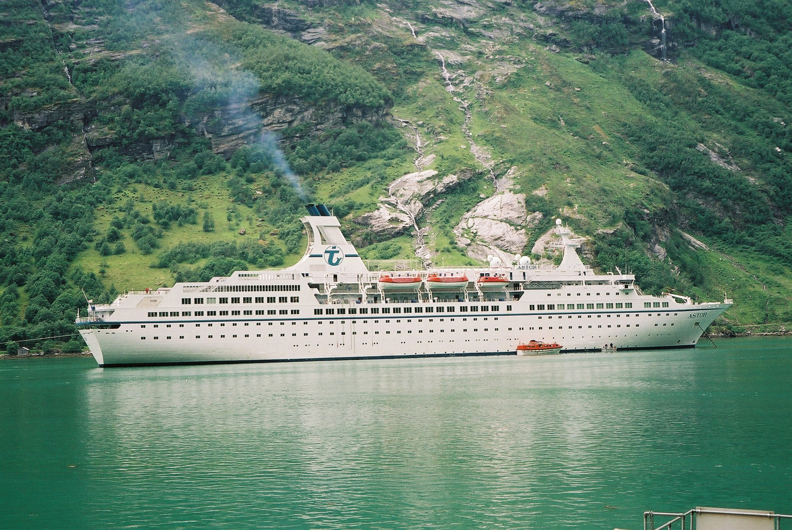 046 - Geirangerfjord, ASTOR óceánjáró