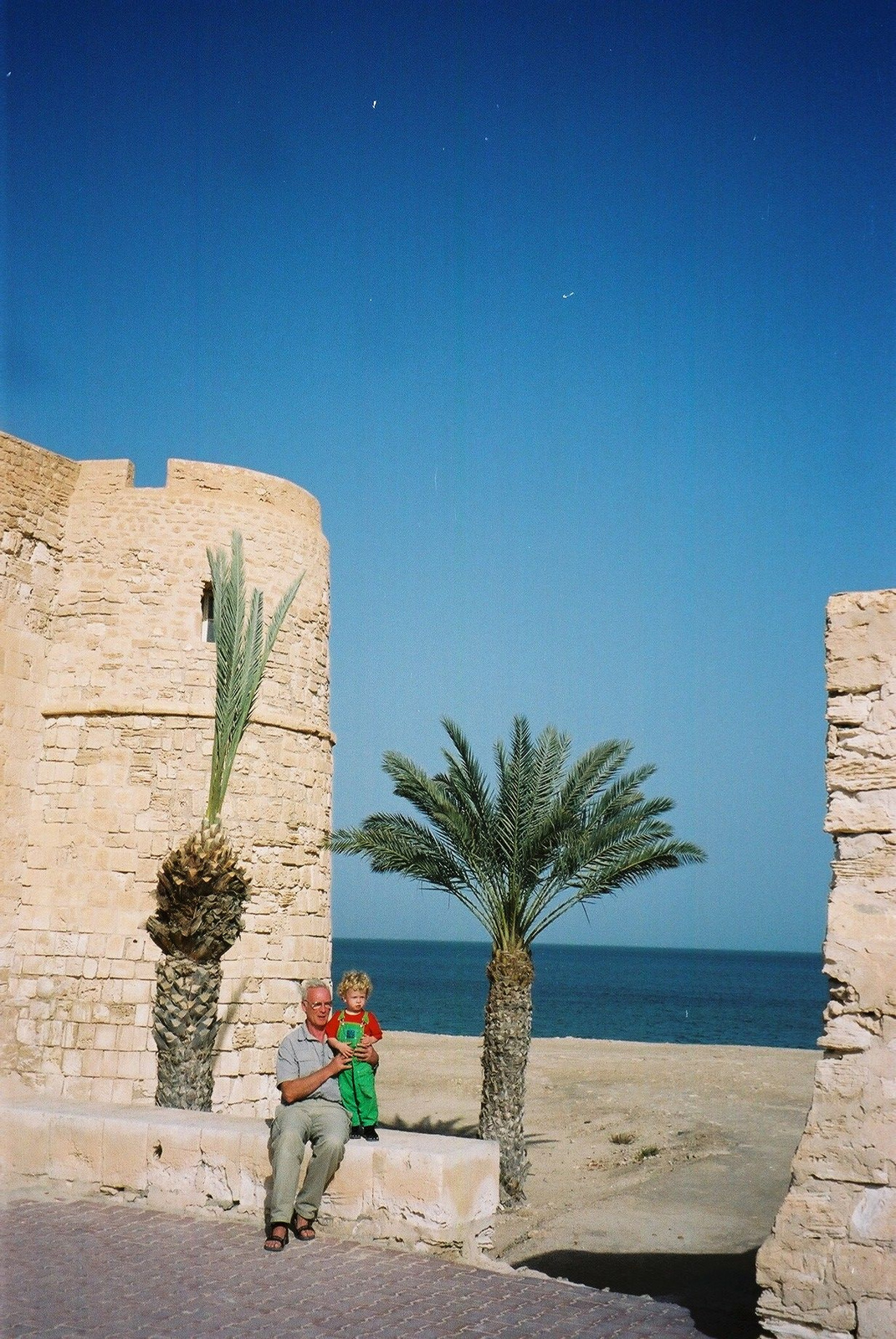 128-DJERBA-Honmet Essouk.Bordj el Kebir