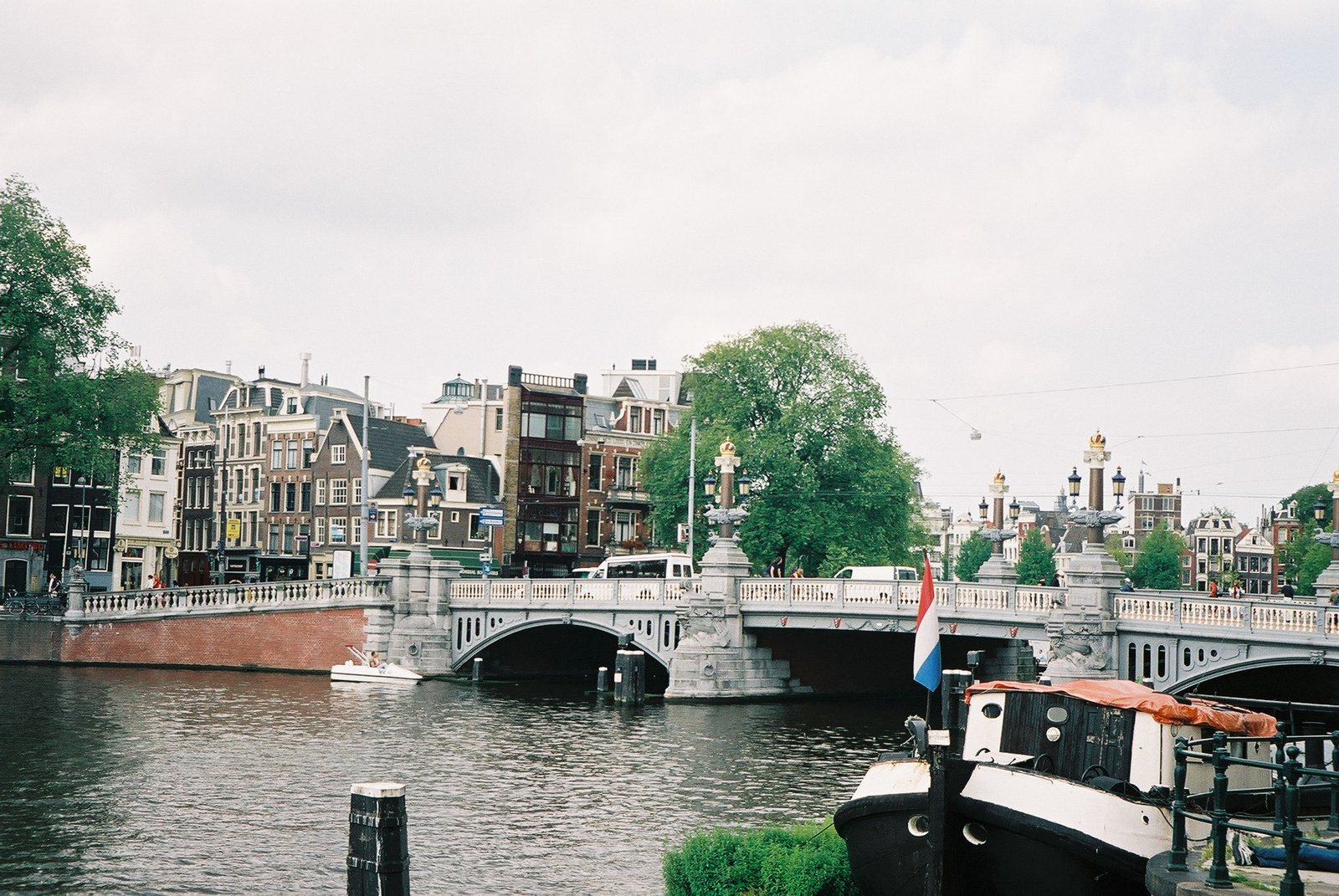 295 - Amszterdam -